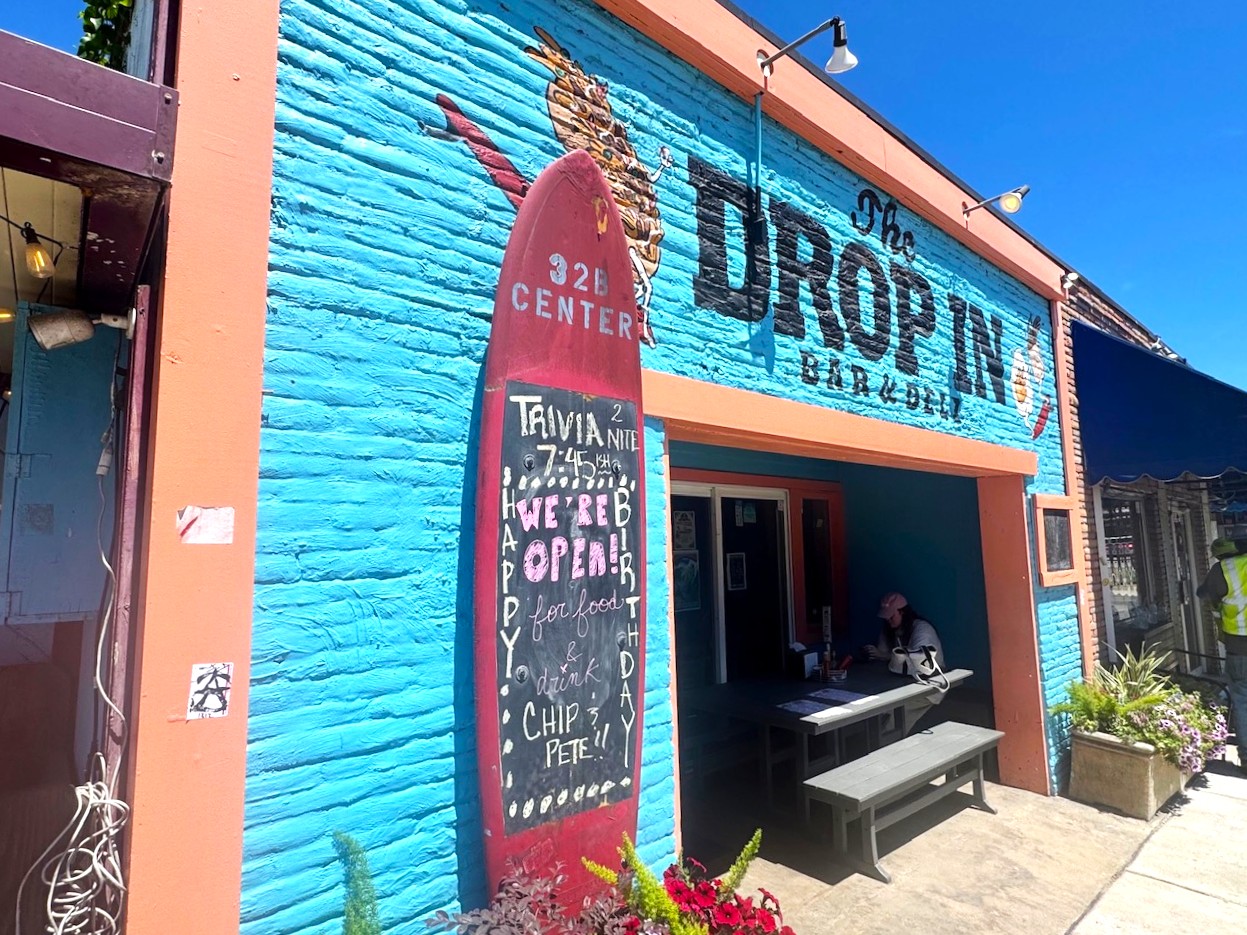 Things To Do Drop-In Bar & Deli